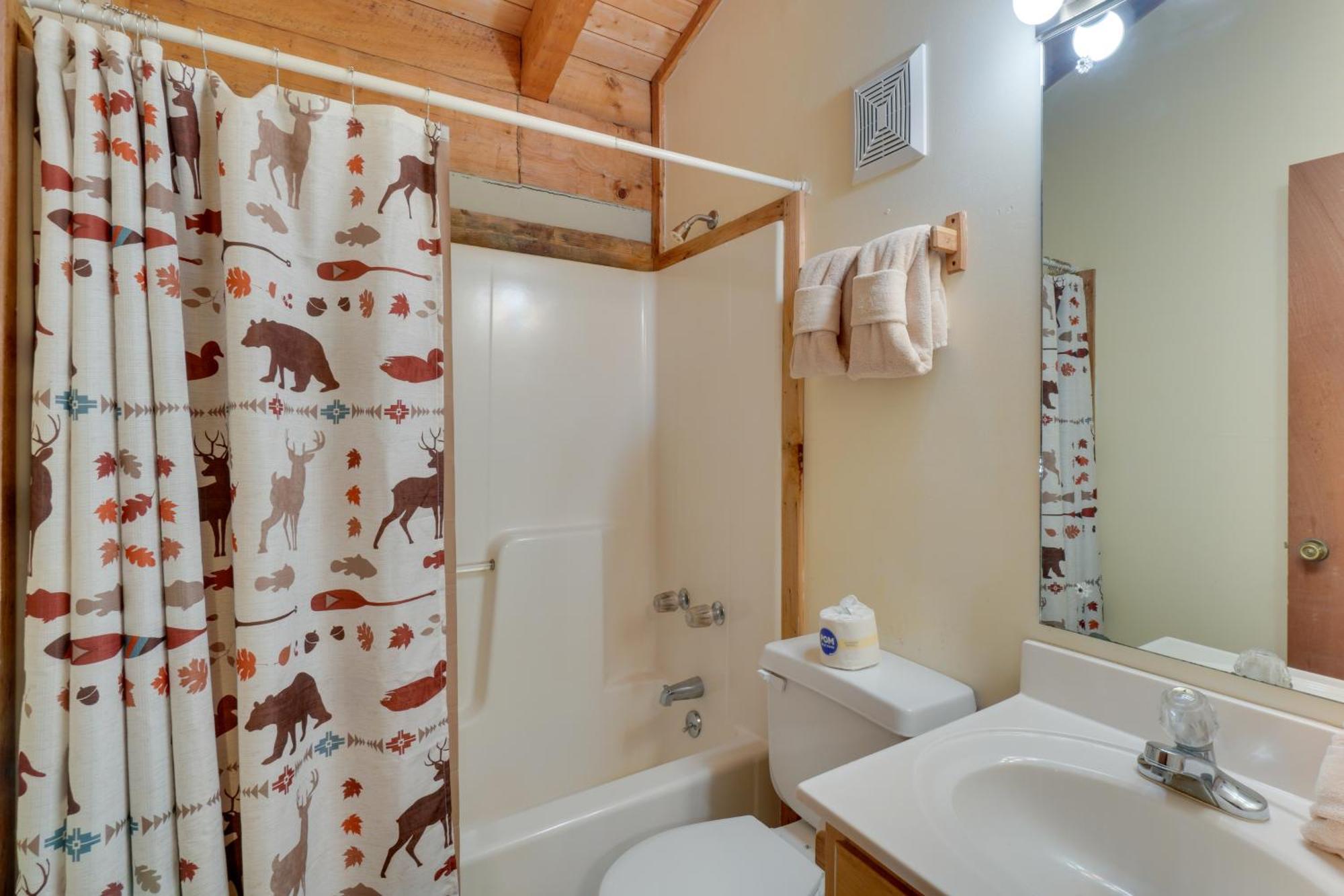 Gatlinburg Cabin With Hot Tub About 6 Mi To Downtown! Exterior foto